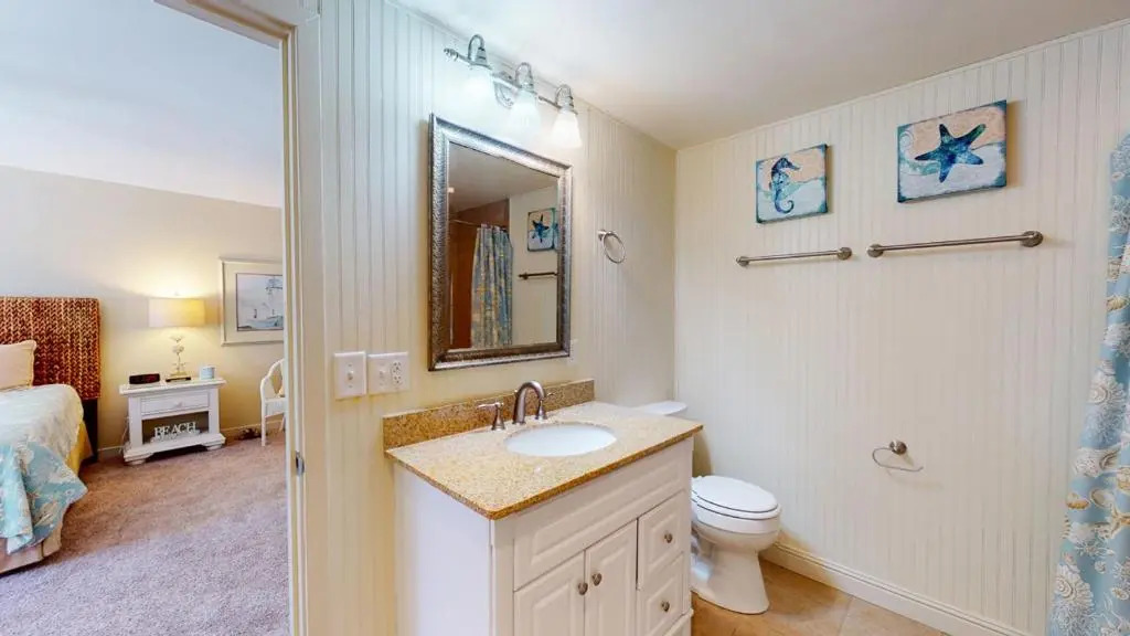 213 Turnberry Village
