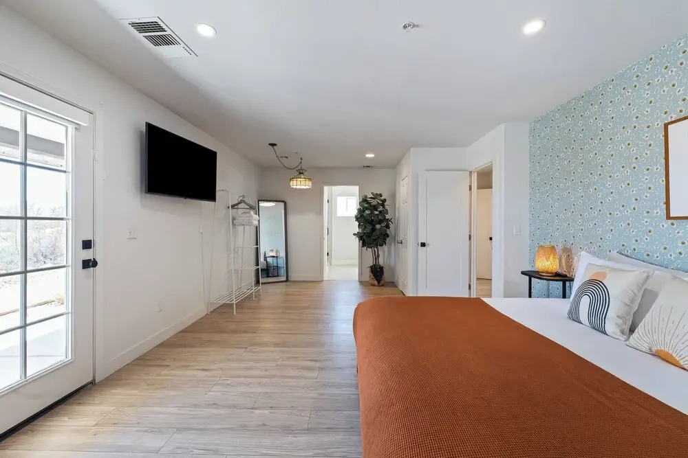 Sunflower Ranch 1mi From JT New Pool + Game Room