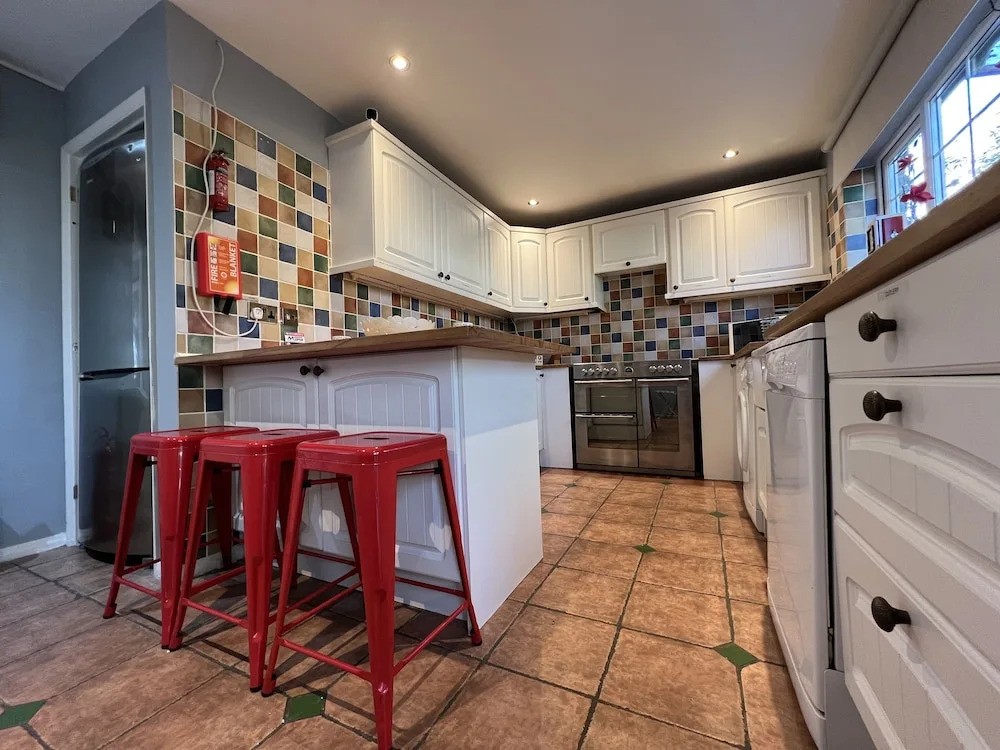 Lancaster Close Serviced Accommodation