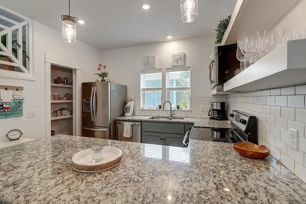 519wac 3 Bedroom Home by Redawning