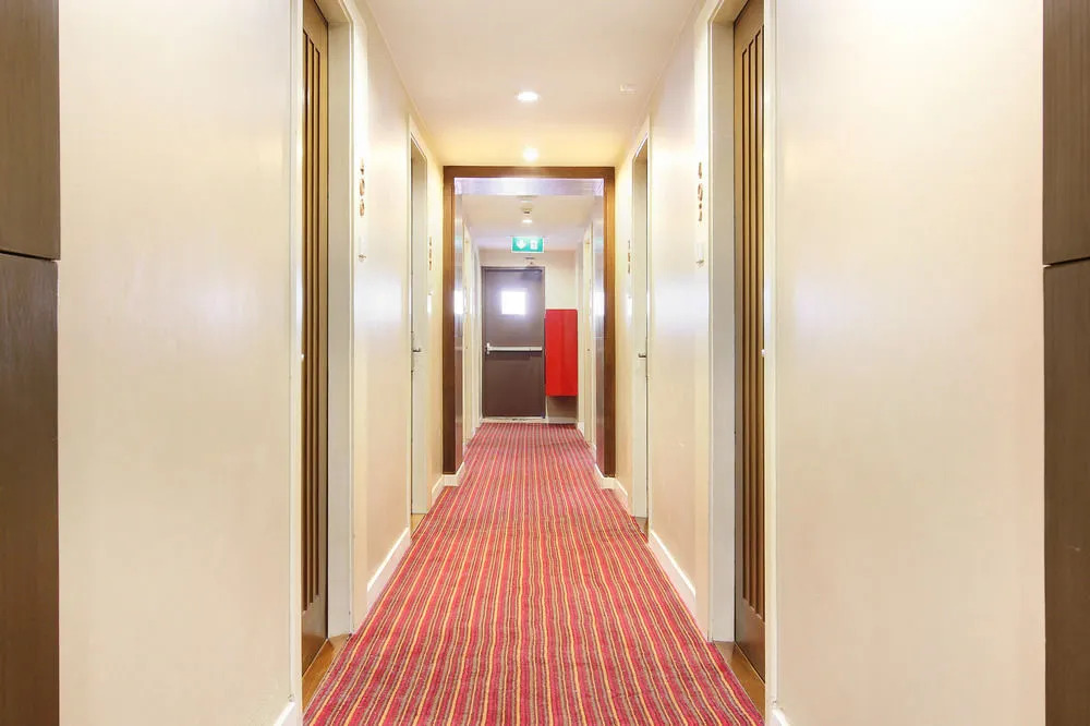 Ballys Studio Suite Silom
