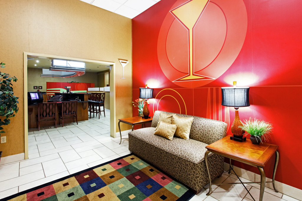 Holiday Inn Hotels Batesville by IHG