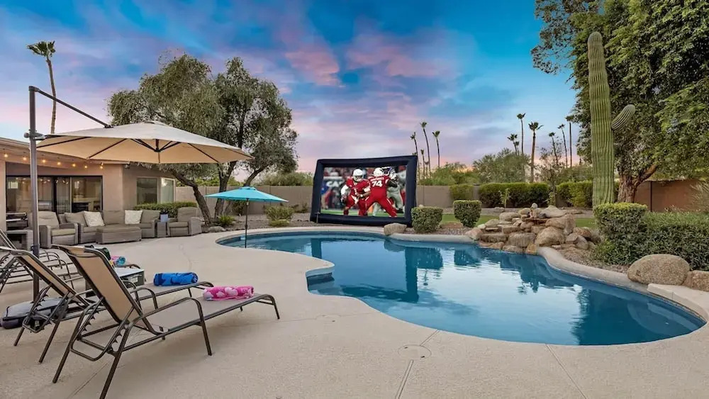 Stunning Vacation Dream Home W/backyard Paradise!