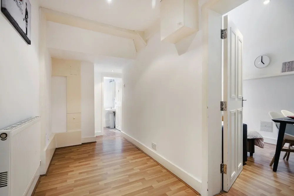 London New Apartment With Private Garden