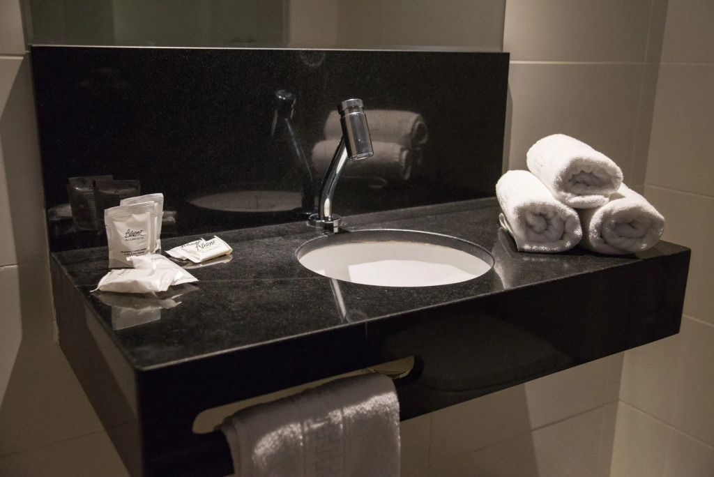 Amenit Hotel