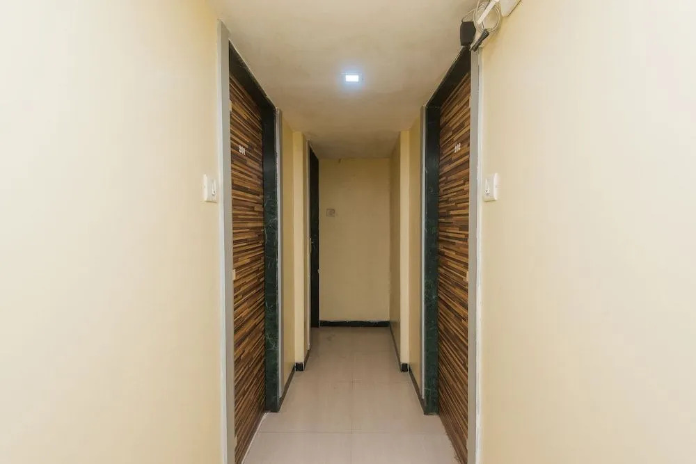 OYO 22007 Hotel Kuber Hospitality