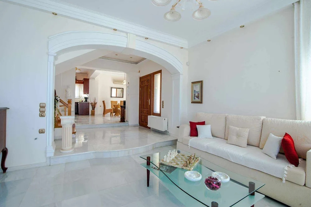 Villa Aphrodite with sea & mountain view