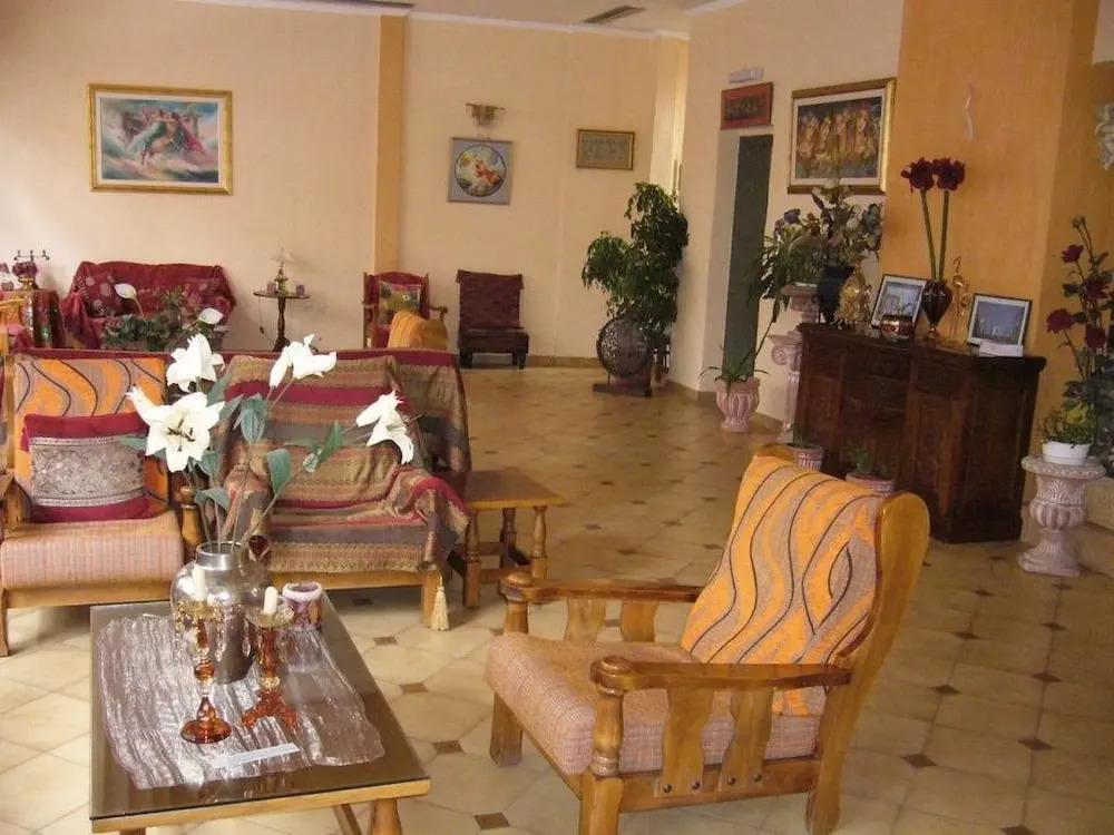 delphi aiolos center hotel panoramic view&yoga harmony hotel&rooms
