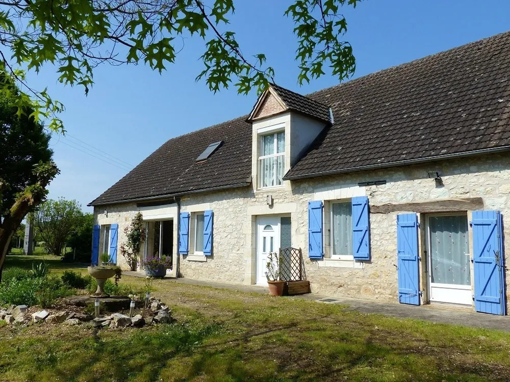 House With 4 Bedrooms in Saint-sozy, With Enclosed Garden and Wifi