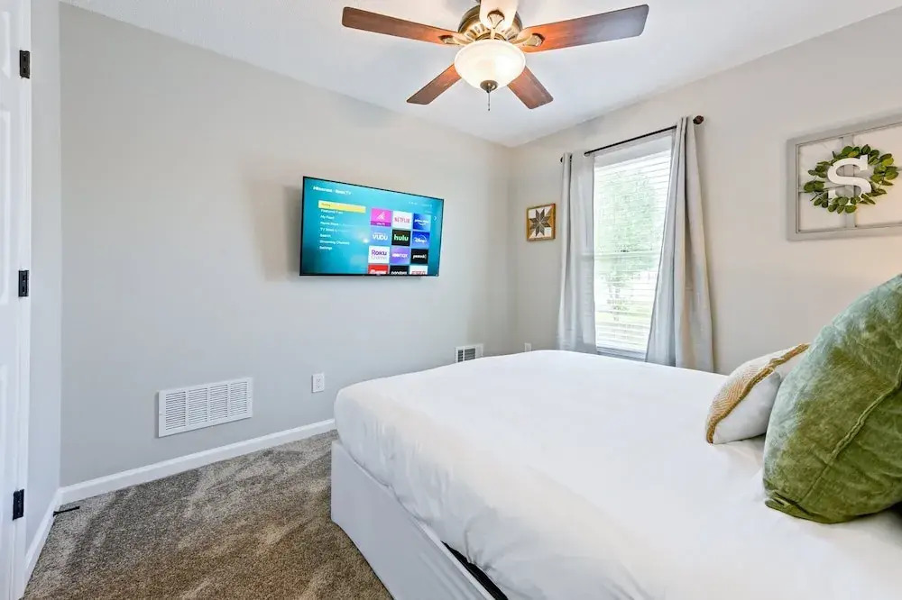 13 Windfield Dr, Cartersville