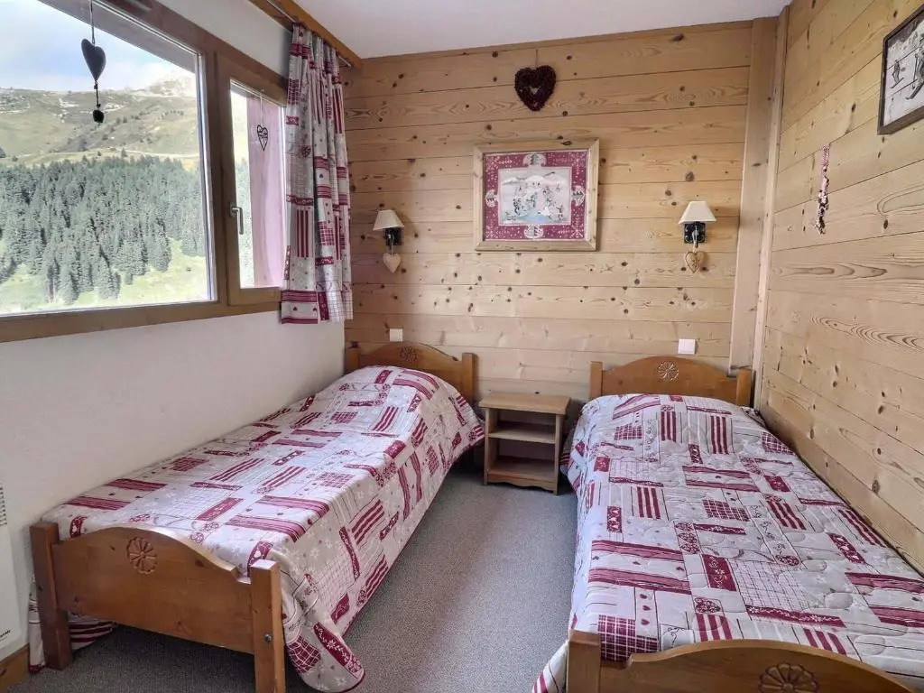 Appartement Méribel, 2 pièces, 4 personnes - FR-1-182-37