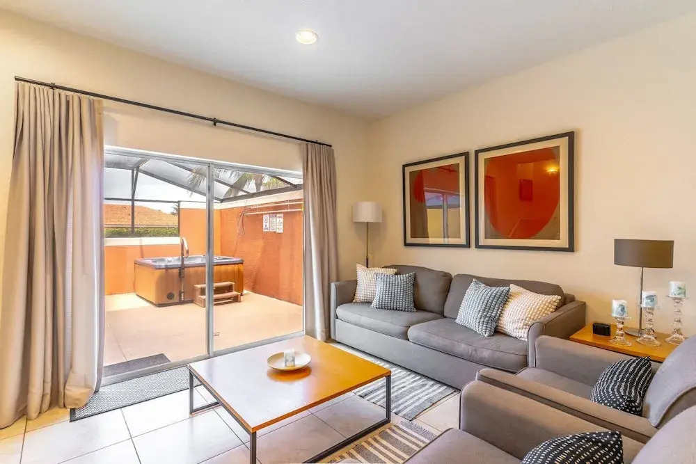 3027 Encantada