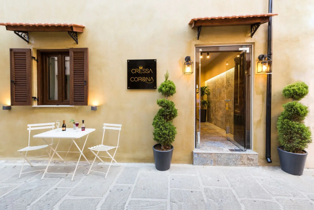 Cressa Suites - Adults Only