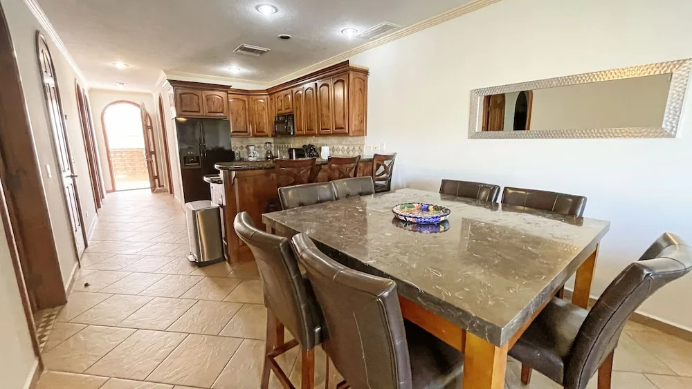 Casa Blanca Golf Villas