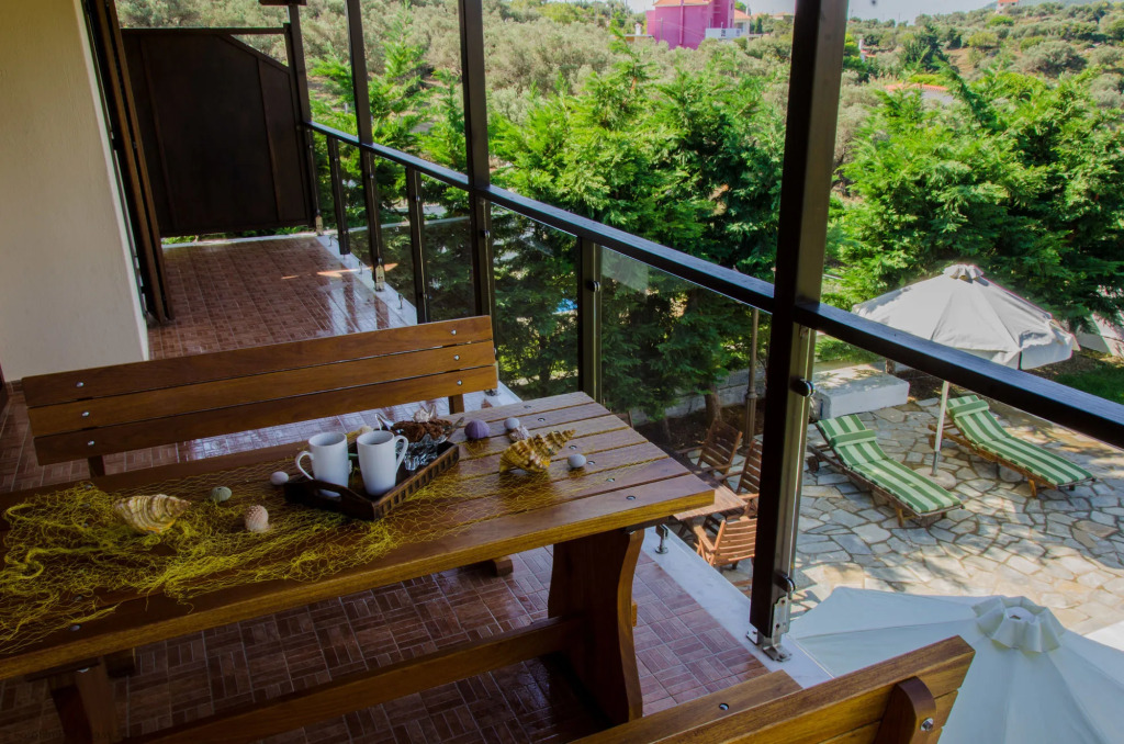 Four Seasons Villas