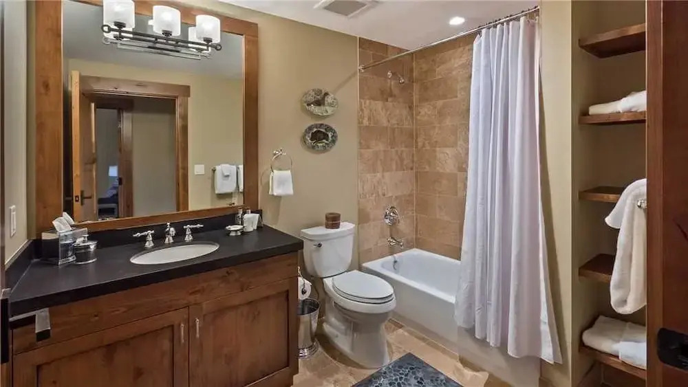 Maroon Mountain 507 4 BedroomCondo By Moving Mountains