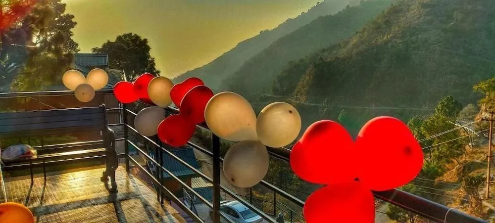 Safarmaina Resort
