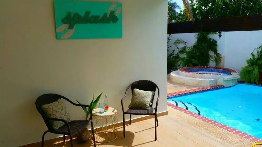 Dorado Centrally Located Guest House