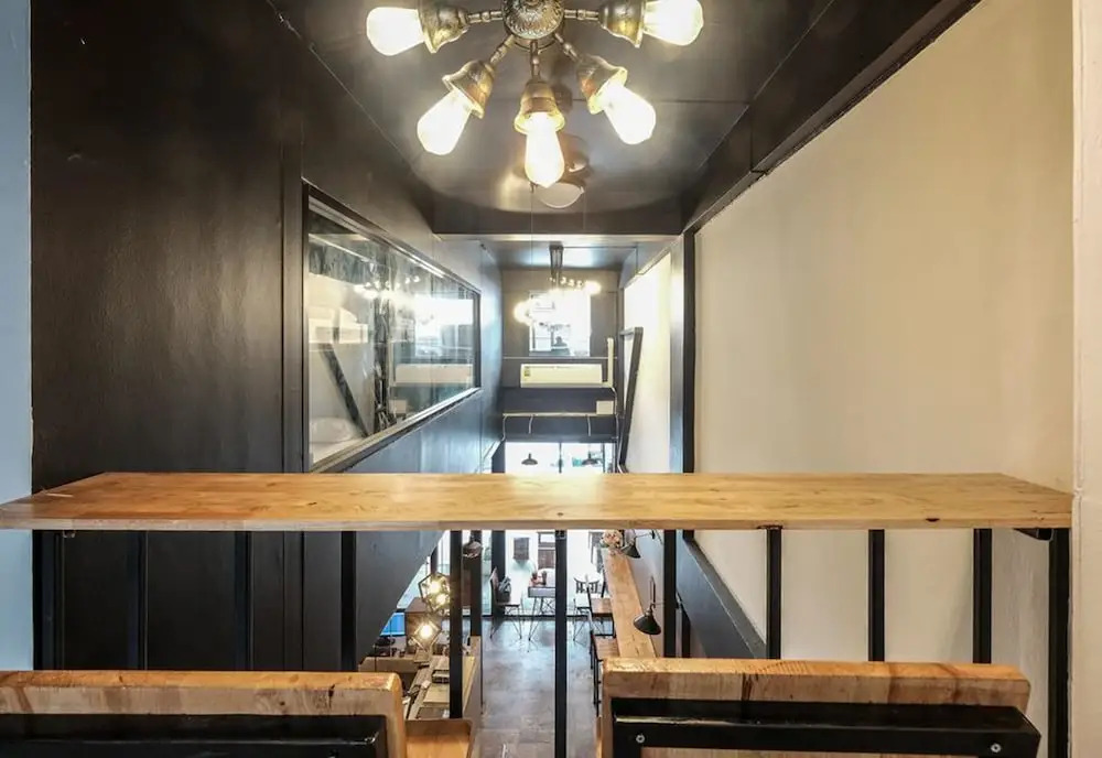 Znap's hostel and Café