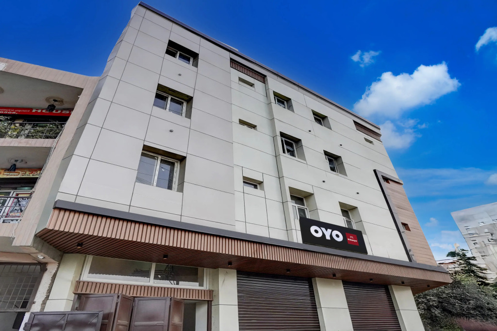 Hotel O Delhi Meerut Expressway Makanpur Formerly Crystal 24