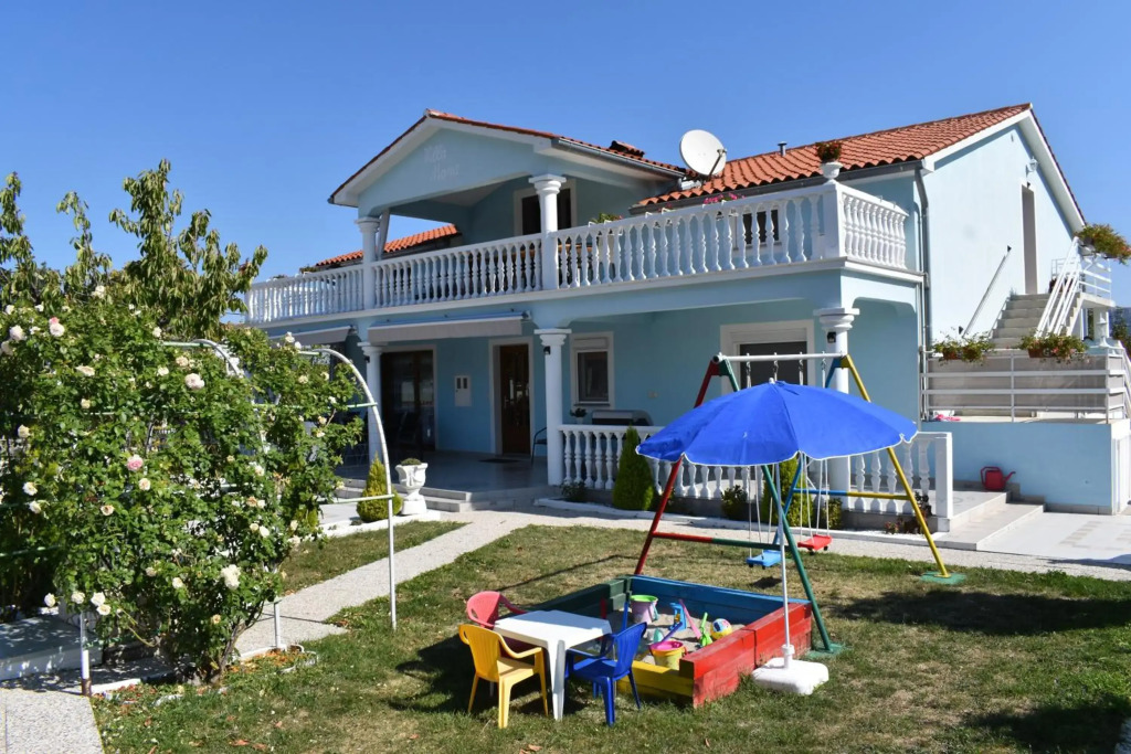 Villa Maria
