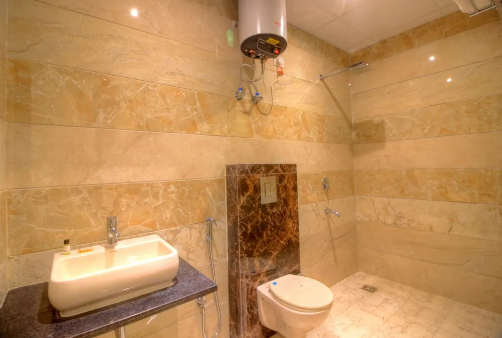 Hotel Paragon Suites