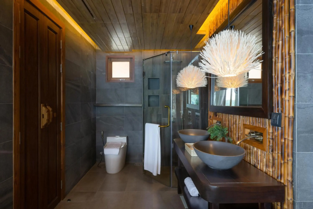 SINAE Phuket Luxury Hotel