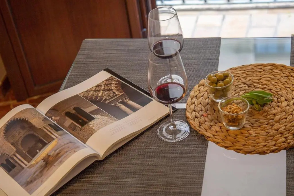 Ispal Apartment & Parking Seville Historic Center vftse06601