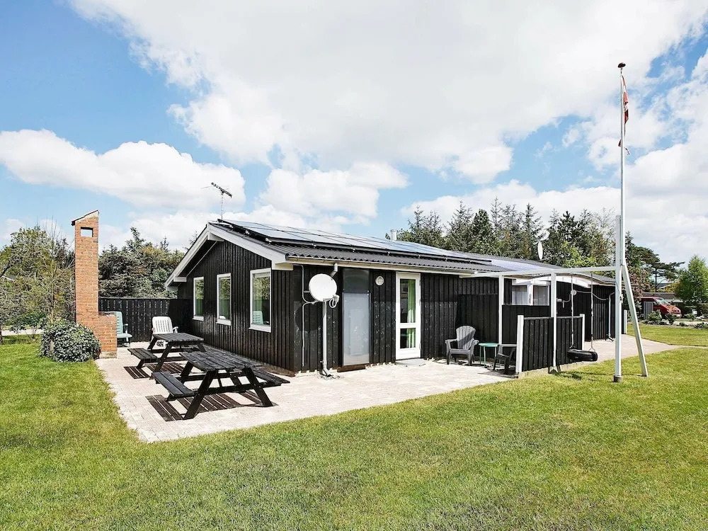 Vibrant Holiday Home in Hadsund With Sauna