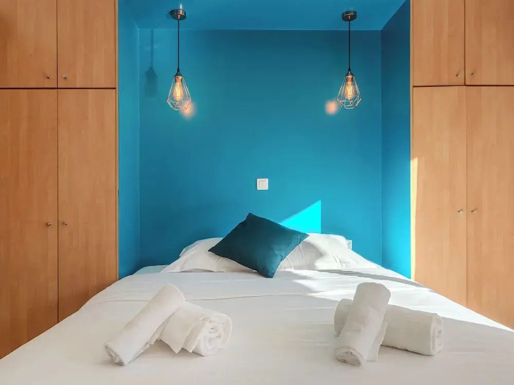 Les 15 Pins & La Mer -  Riviera Escape Apartments with Pool & Garden