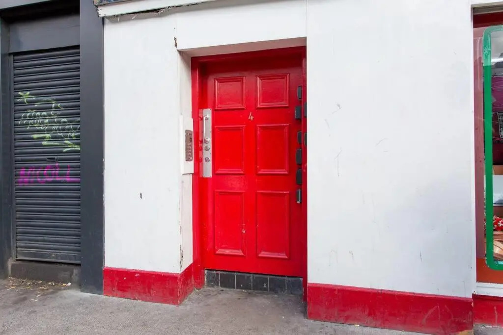 Modern & Bright 1 Bed for 4 Close To City Centre! (Adults Only)