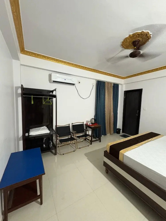 Anand Homestay