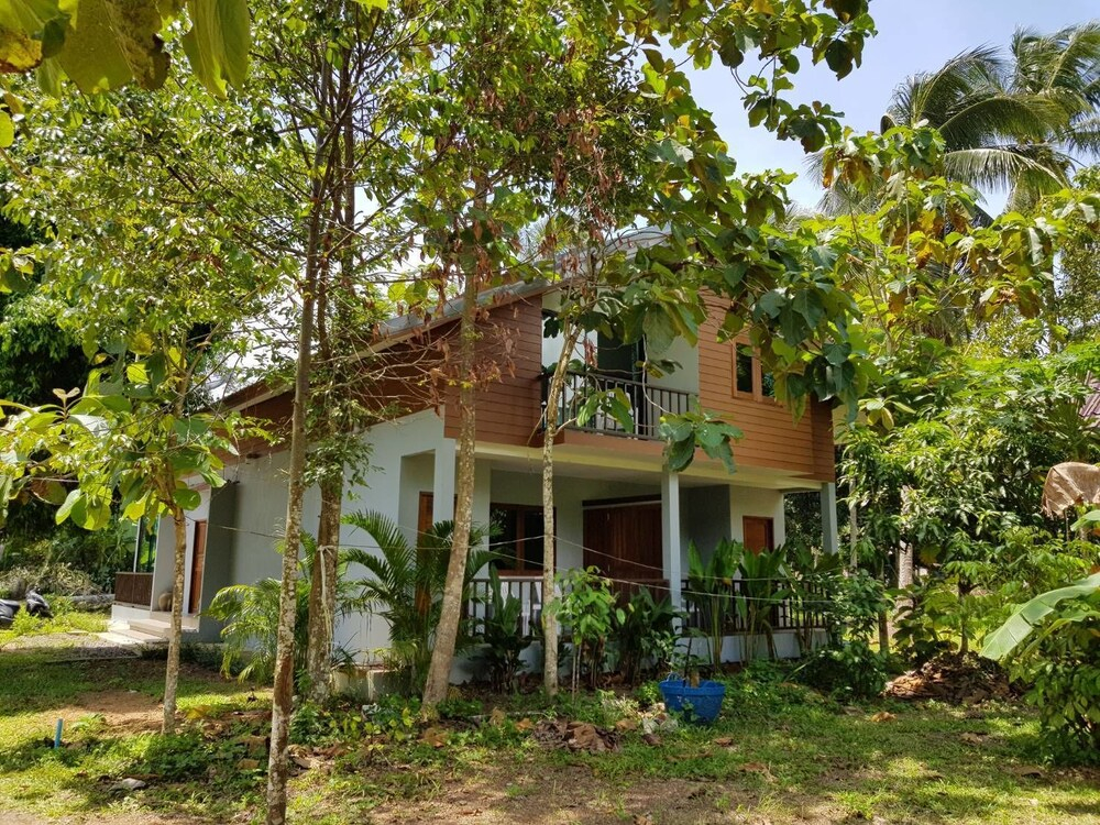 Baan Anattaya Koh yao noi