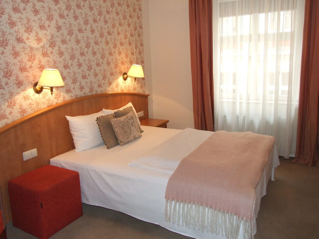 Hotel Stare Miasto Old Town