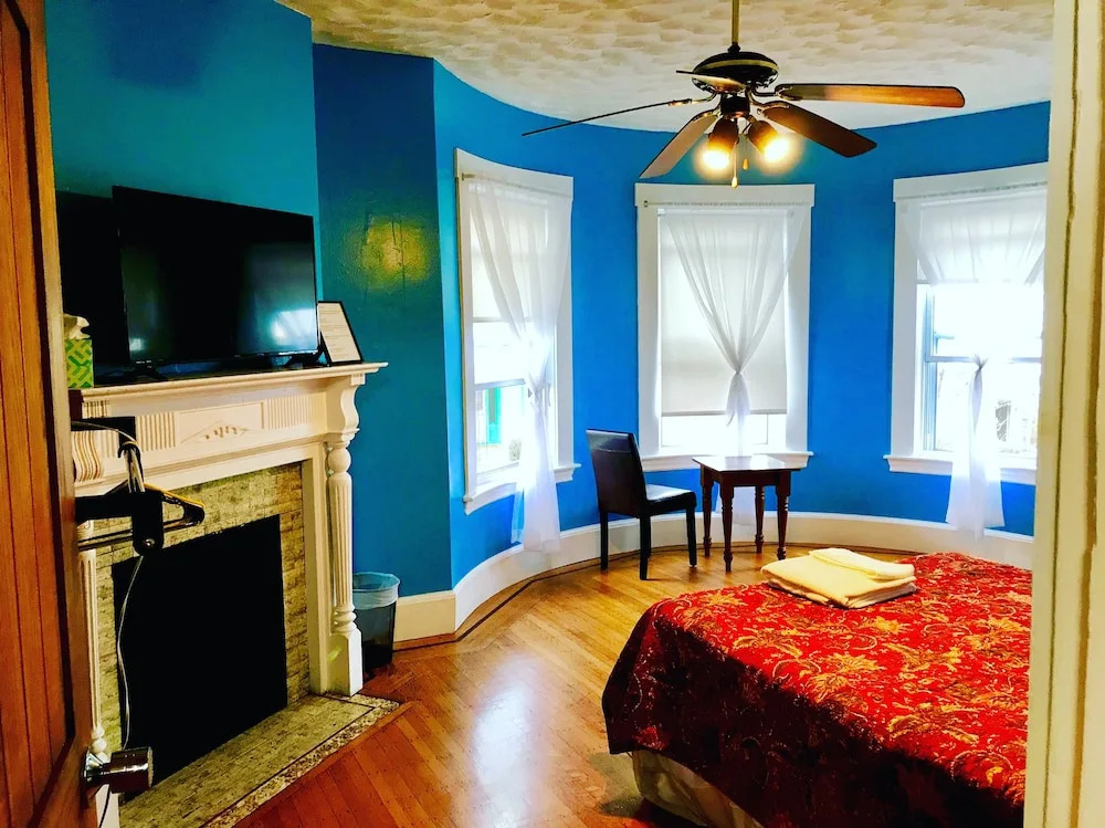 The Maple Bed & Breakfast