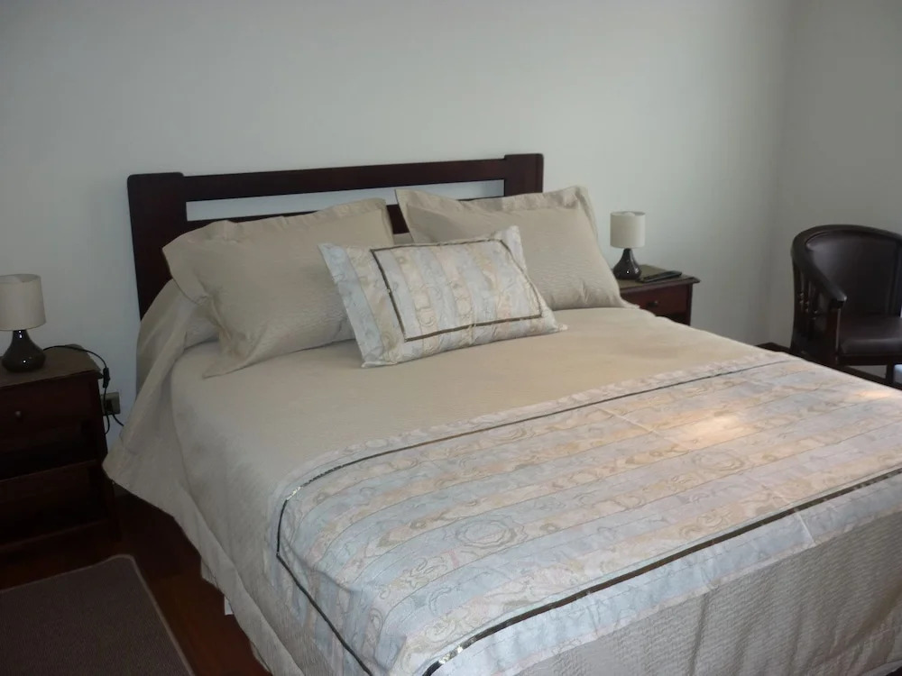 Hotel y Apart Dos Castaños