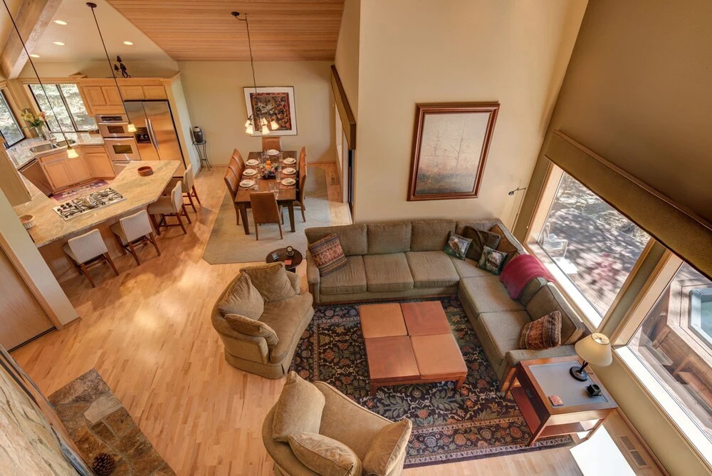 Pole House #14 by Village Properties at Sunriver