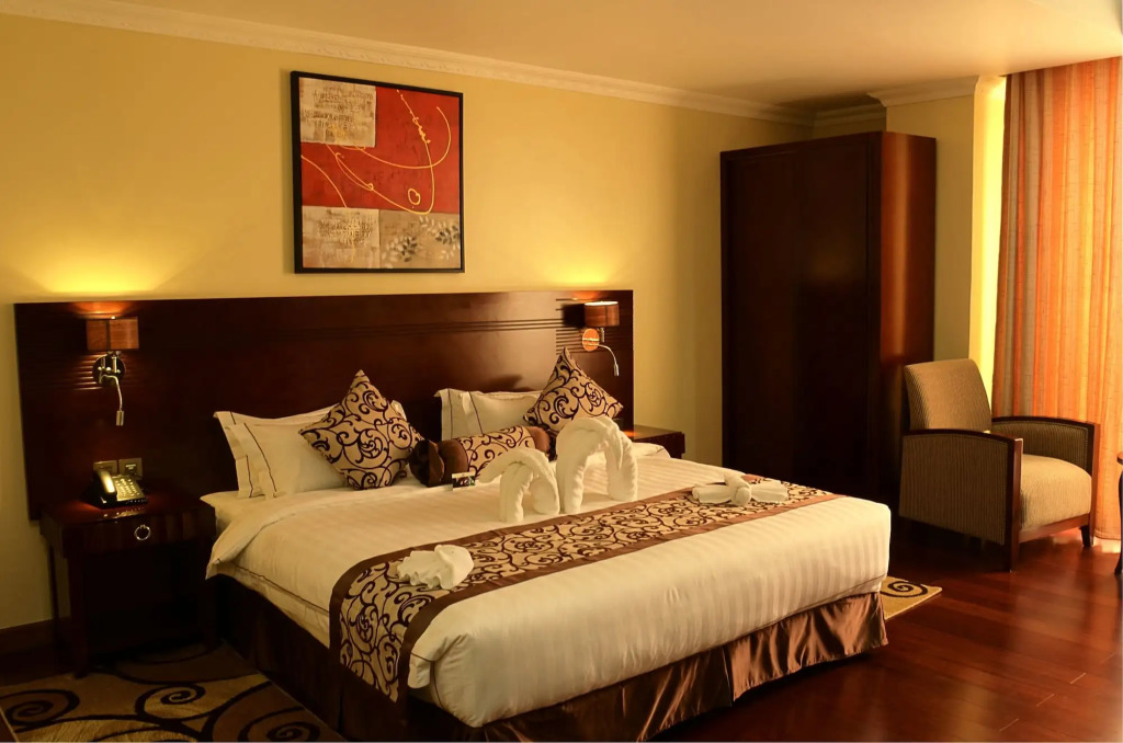 The White Rhino Hotel