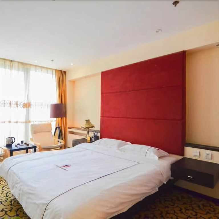 Fengling Inn Designer Boutique B&B (Dalian Xinghai Square Centennial Hui Branch)