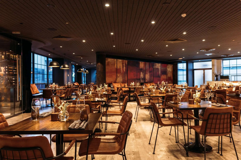 Rydges World Square