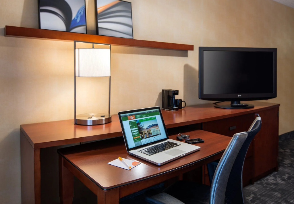 Courtyard by Marriott Portland Beaverton