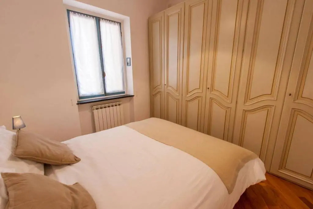 ALTIDO Warm Flat for 4, Located in Quiet Area