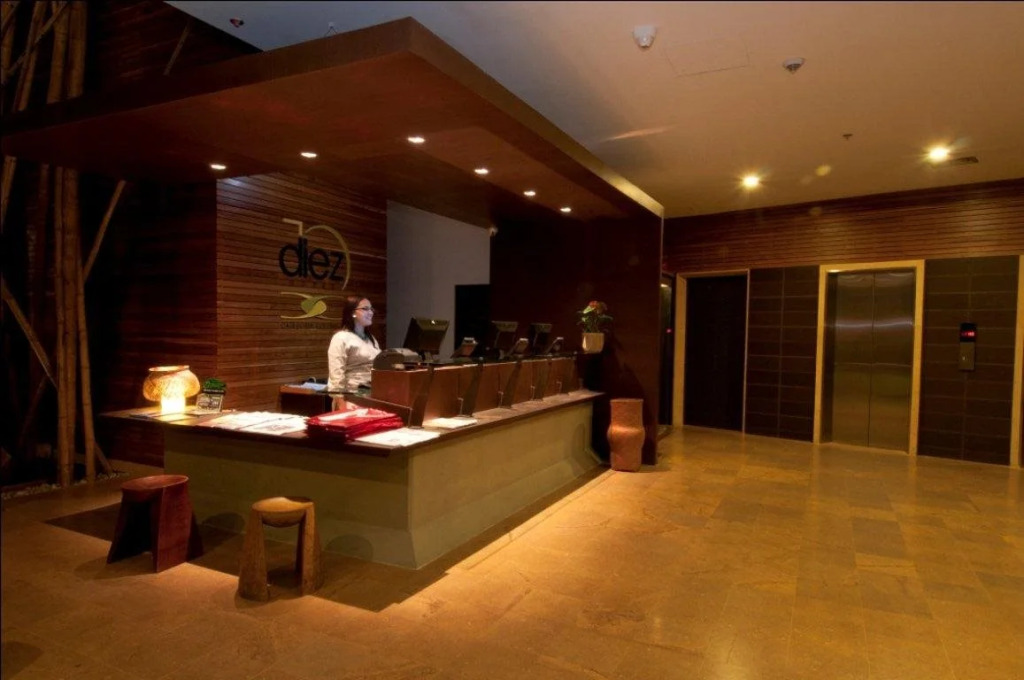 Diez Hotel Categoría Colombia