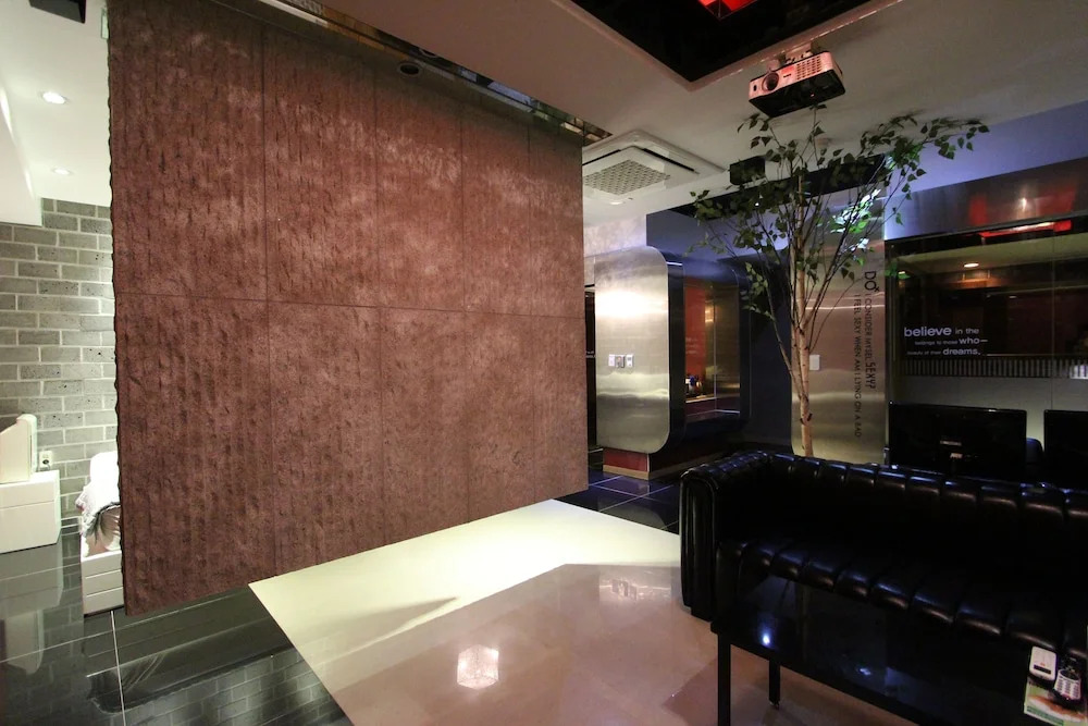 Hotel Lee