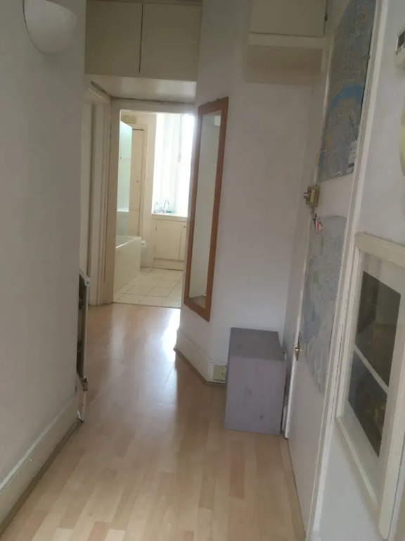 London Bridge - Entire 2 Bedroom Apart