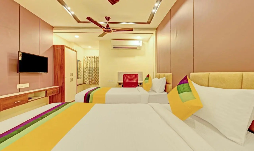 Itsy Hotels Sri Sai Grand Inn Near MG Road & PVP Mall