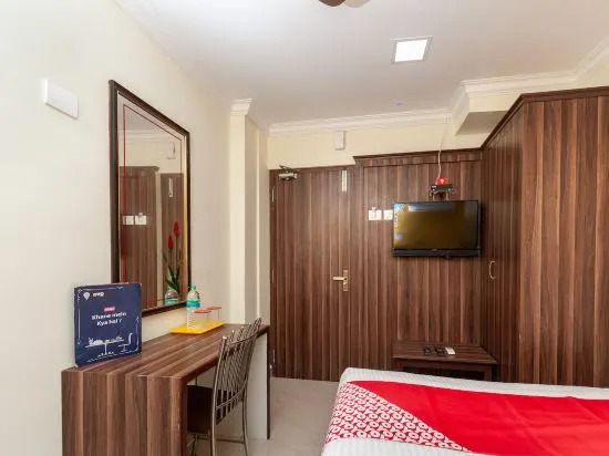 OYO 27038 Anandha Rooms