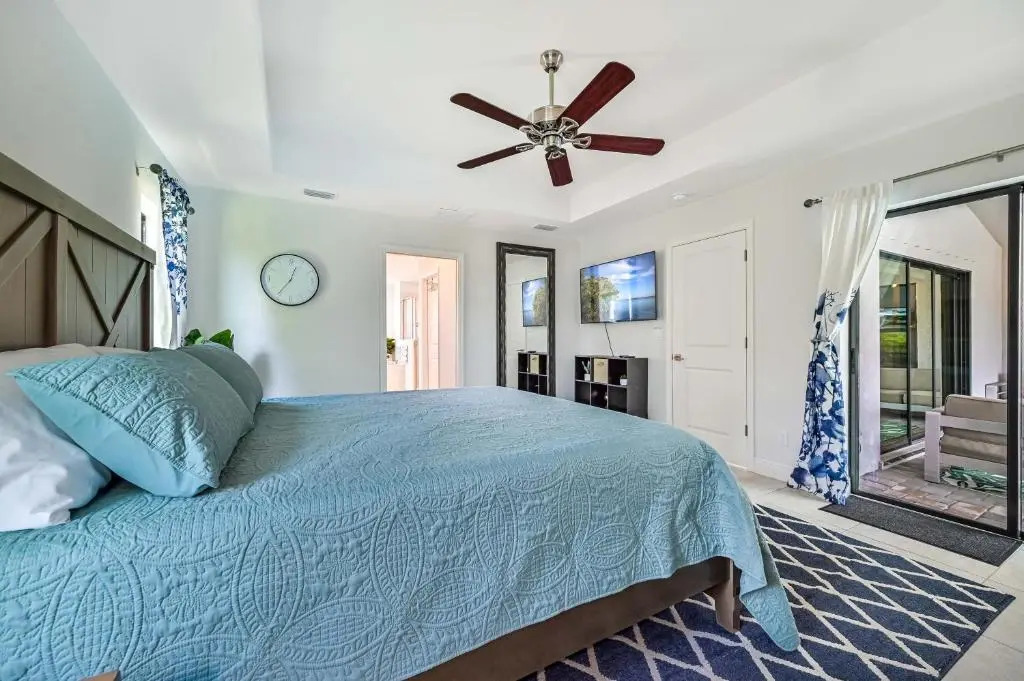 Centrally Located Cape Coral Oasis on Fresh Water