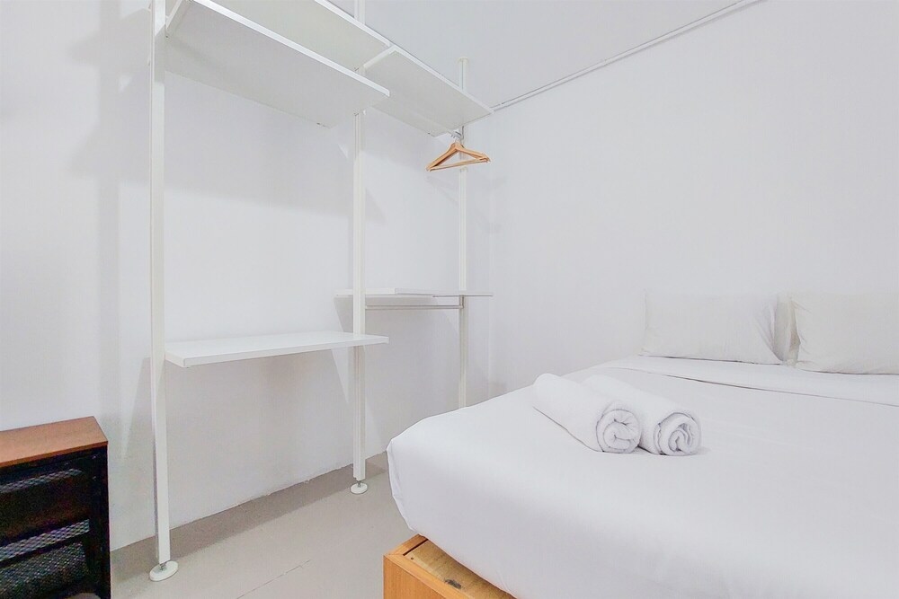 Luxury Studio At 19Th Floor Apartment Urbantown Serpong