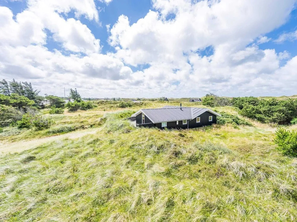 5 Person Holiday Home in Oksbol